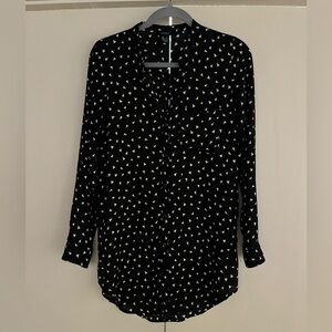 Forever 21 Black and White Geometric Button Down Shirt